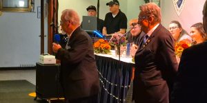 💚 En häzzliche Ehr för dä leeve Willi! 💚